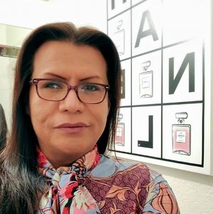 Meet your Posher, Lynn